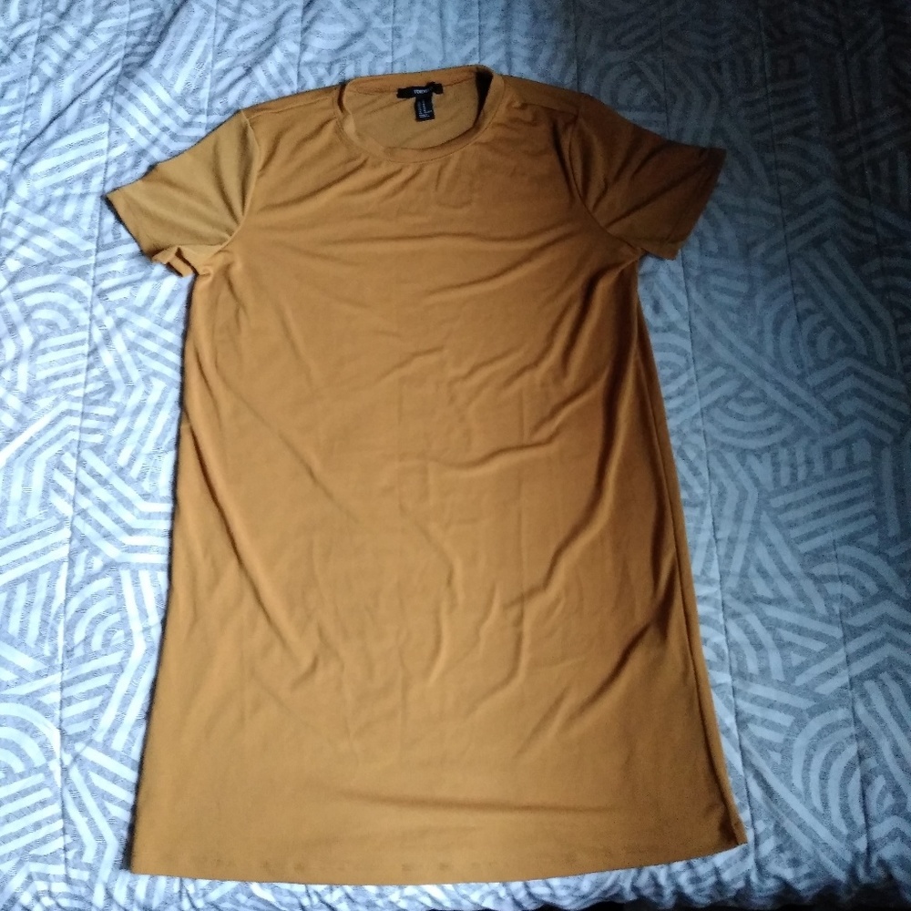 Mustard tone t-shirt dress